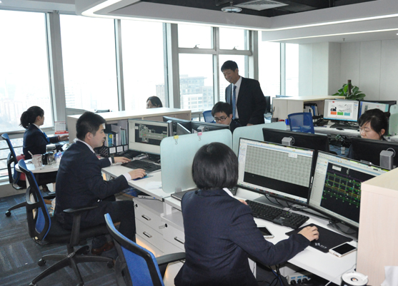 猛烈顶弄H禁欲老师h春潮视频